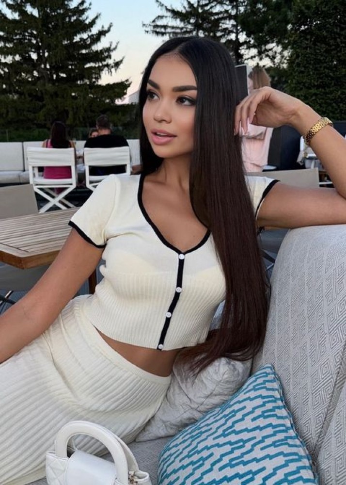 Индивидуалка Алина фото № 2 в городе Псков