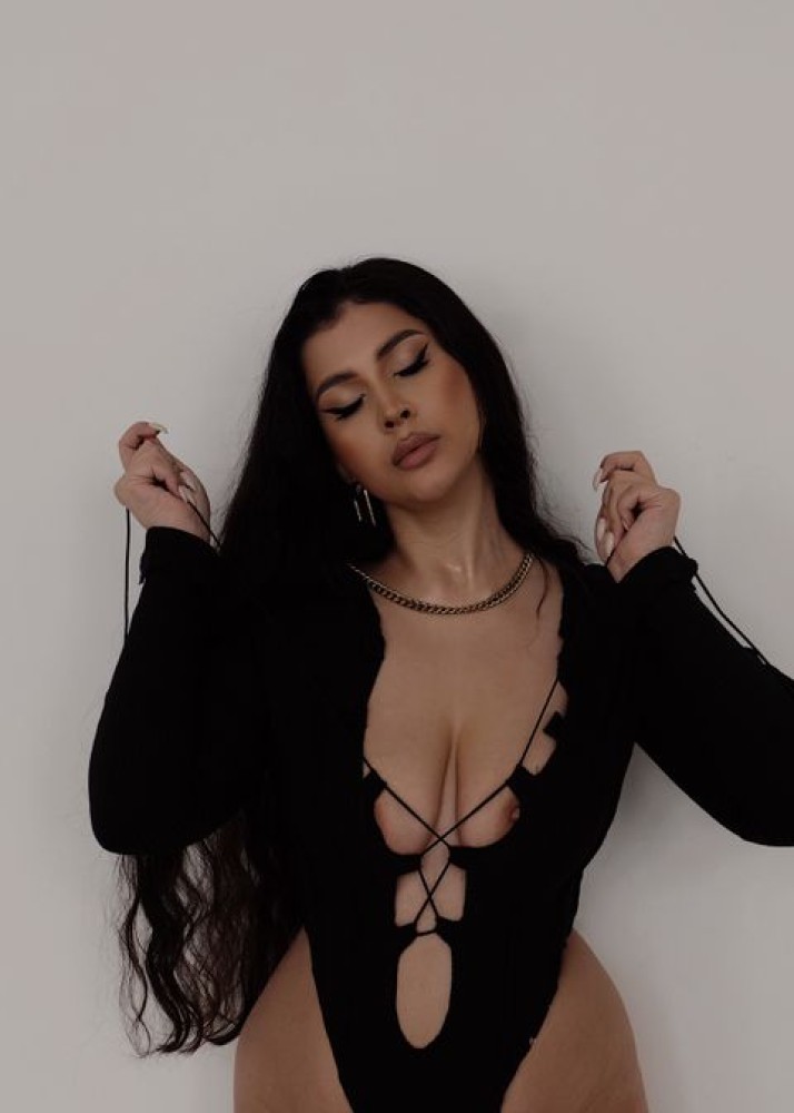 Индивидуалка Амина фото № 2 в городе Псков