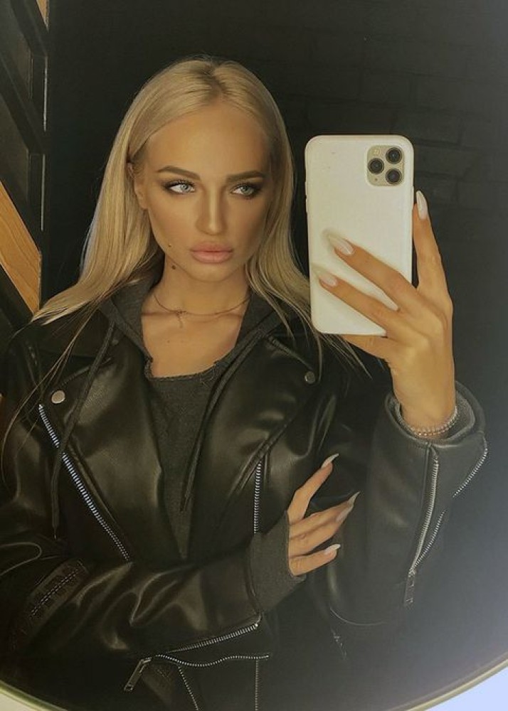 Индивидуалка Яна фото № 2 в городе Псков