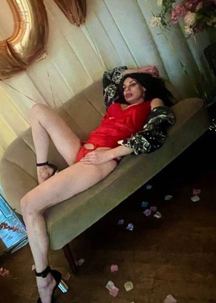 Индивидуалка Яна фото № 2 в городе Псков