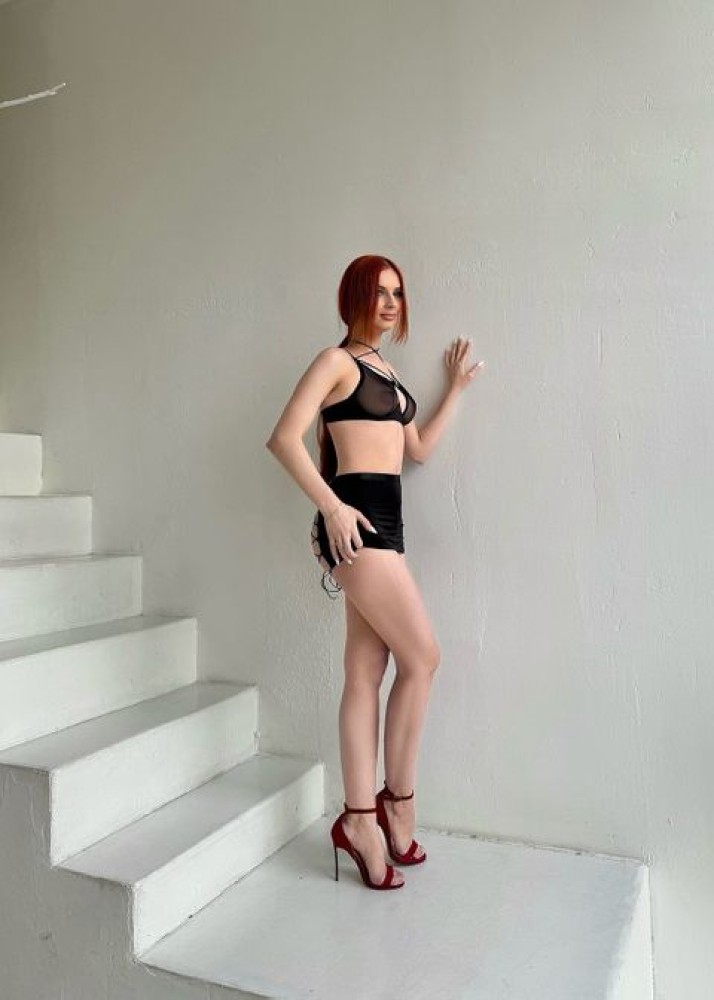 Индивидуалка Карина фото № 2 в городе Псков