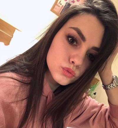 Ника, Г. Псков