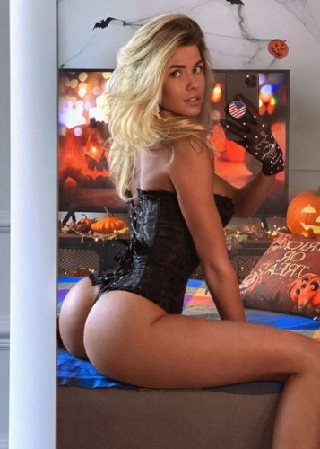 Арина, Г. Псков