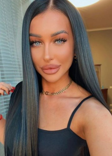 Юля, Г. Псков